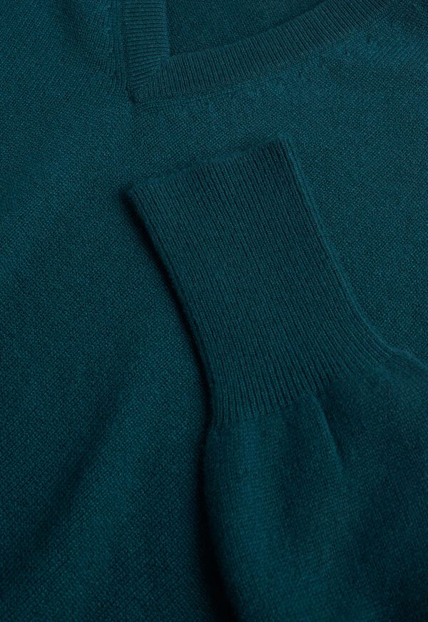 Paul Stuart Classic Cashmere Double Ply V-Neck Sweater, image 52
