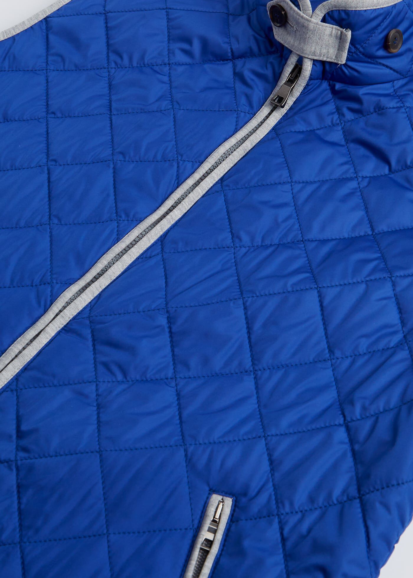 Nylon Vest With Piping Nylon Vest With Piping