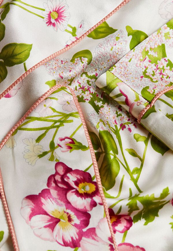 Paul Stuart Geranium Silk Robe, image 2
