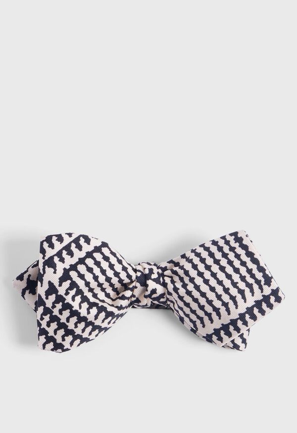 Paul Stuart Printed Silk Glen Plaid Bow Tie, image 1