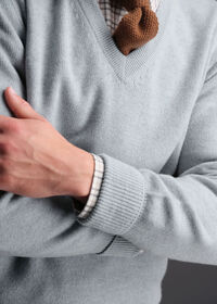 Paul Stuart Classic Cashmere V-Neck Sweater, thumbnail 3