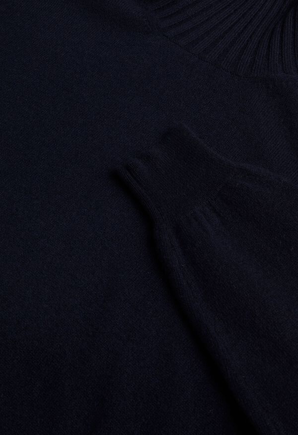 Paul Stuart Cashmere Solid Turtleneck Sweater, image 2