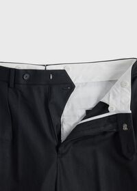 Paul Stuart Charcoal Super 110s Wool Pleated Trouser, thumbnail 2