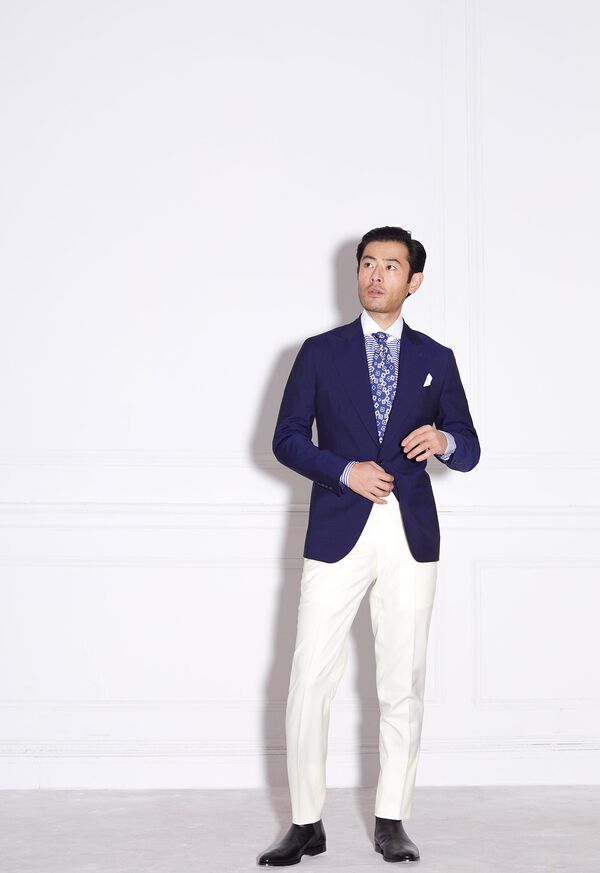 Paul Stuart Shop Look 3, image 1