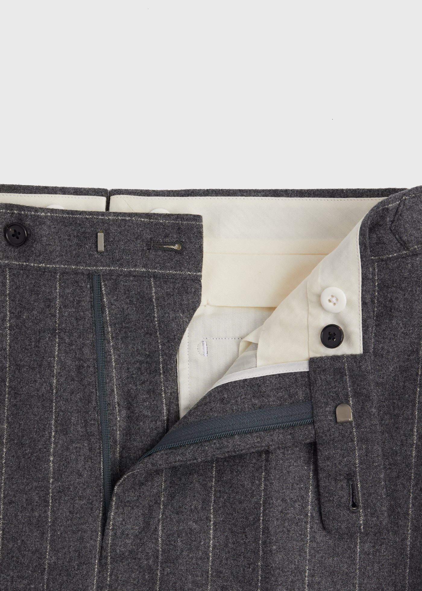 スーツ 19ss \" LITTLEBIG \" Chalk Stripe Setup 2 Two-Piece Dark Grey Chalk Stripe Flannel Suit – Anthony Sinclair