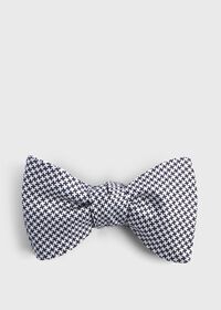 Paul Stuart Black & White Houndstooth Bow Tie, thumbnail 1