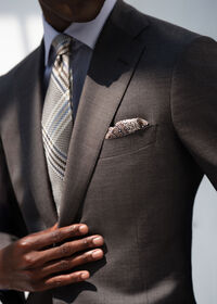 Paul Stuart Silk Medallion Pocket Square, thumbnail 2