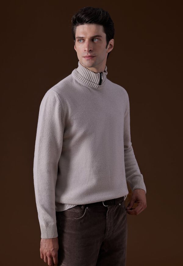 Paul stuart cashmere sweater online