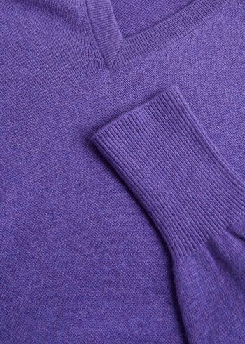 Paul Stuart Classic Cashmere V-Neck Sweater
