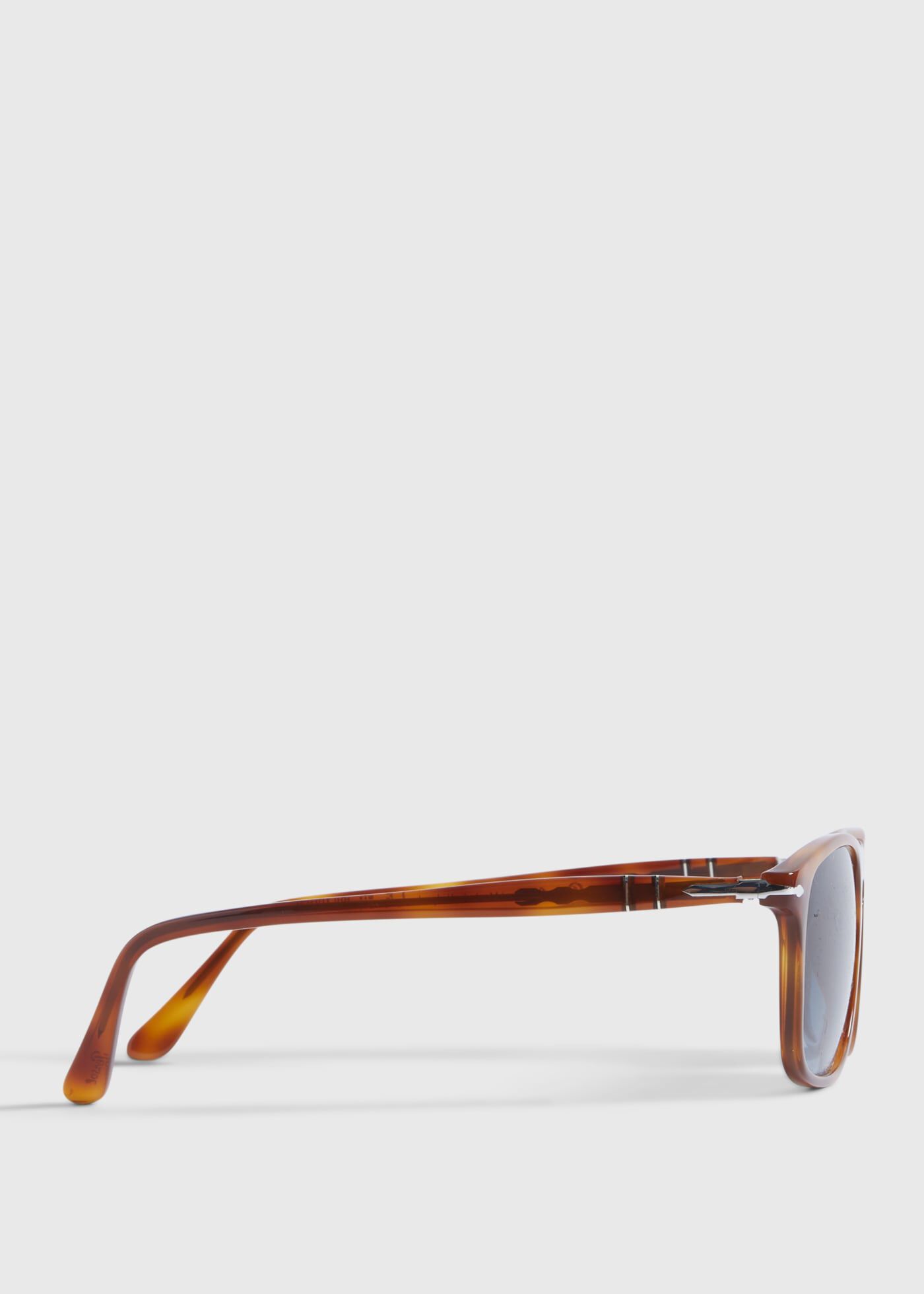 Persol polar store