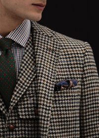 Paul Stuart Silk Medallion Paisley Pocket Square, thumbnail 3