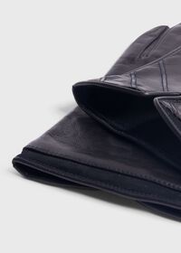 Paul Stuart Nappa Leather Glove with Diagonal Stitching, thumbnail 2