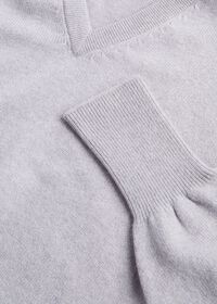 Paul Stuart Classic Cashmere V-Neck Sweater, thumbnail 55