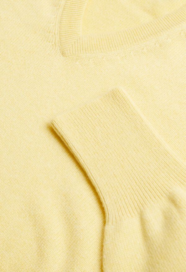 Paul Stuart Classic Cashmere V-Neck Sweater, image 75