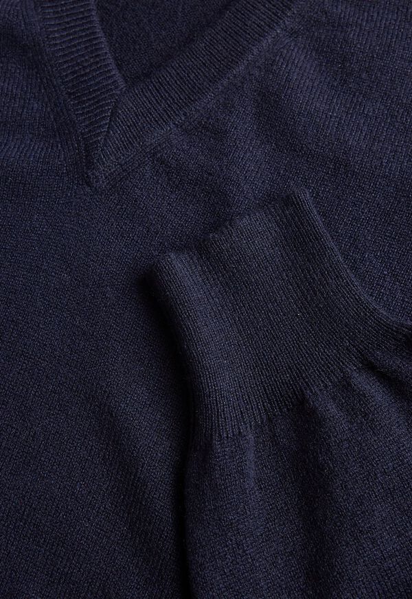 Paul Stuart Lightweight Cashmere V Neck Sweater, image 2