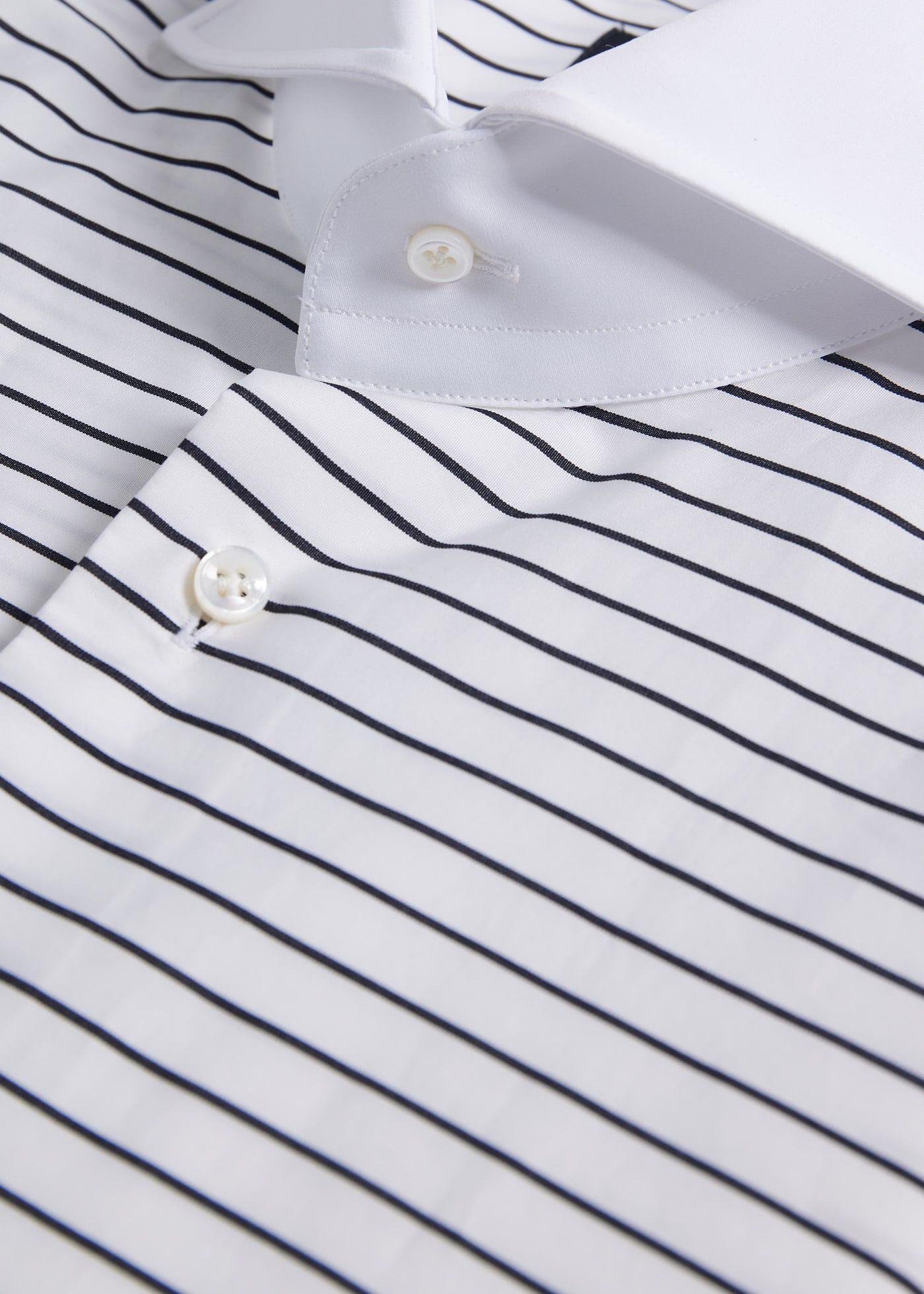 Contrast Collar Horizontal Stripe Dress Shirt