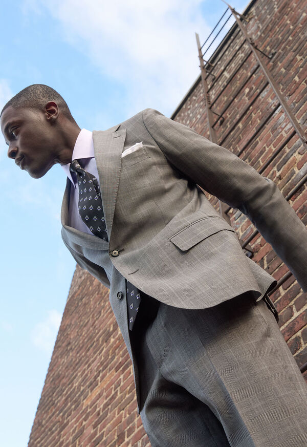 Paul Stuart Plaid Super 130s Wool Suit, image 3