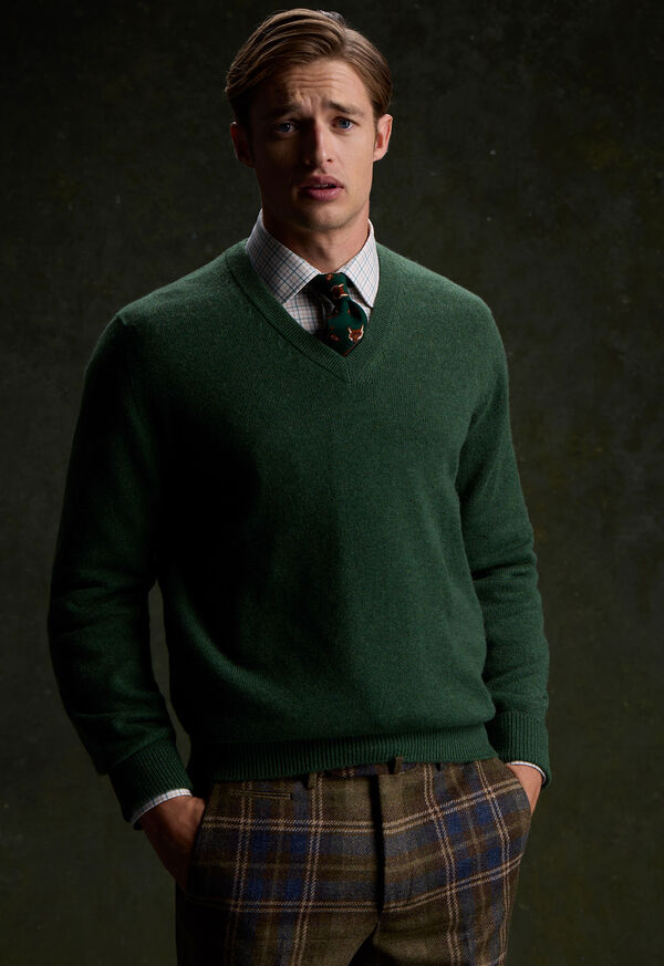 Paul Stuart Classic Cashmere V-Neck Sweater, image 2