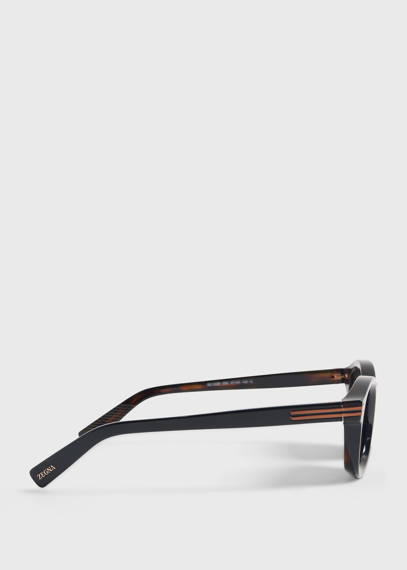 Men s Modern Sunglasses and Eyewear Paul Stuart