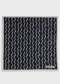 Paul Stuart Silk Printed Geometric Pocket Square, thumbnail 2