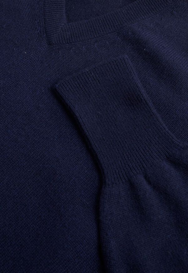 Paul Stuart Classic Cashmere V-Neck Sweater, image 2