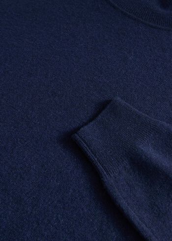 Paul Stuart Essential Cashmere Turtleneck