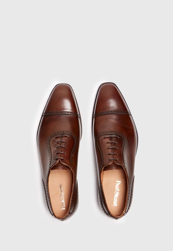 Paul stuart shoes store